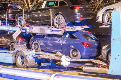 Filderstadt: 3 Tote nach schwerem Unfall auf der B27